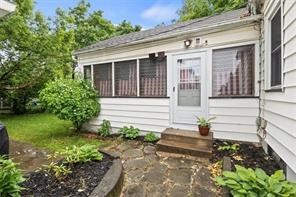 839 Elmwood Avenue Rochester, NY 14620 - Photo 15 of 16
