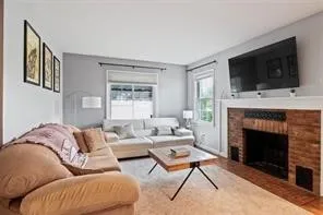 $2,600 | 839 Elmwood Avenue, Rochester, NY 14620