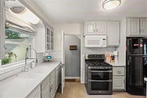 839 Elmwood Avenue Rochester, NY 14620 - Photo 8 of 16