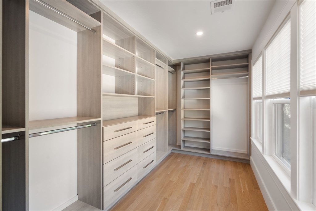265 Weston Road Wellesley, MA 02482 - Photo 23 of 37