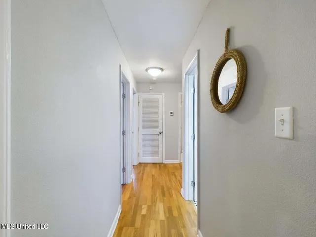 $209,000 | 2421 Beachview Drive, Unit B1, Ocean Springs, MS 39564