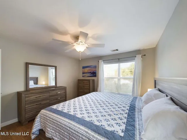 $209,000 | 2421 Beachview Drive, Unit B1, Ocean Springs, MS 39564