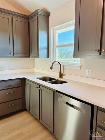 $328,998 | 7929 Twin Lake Drive, Milton, FL 32583