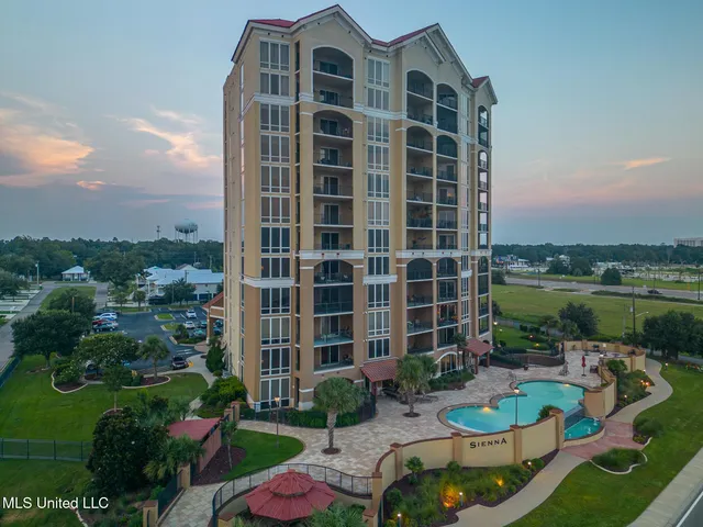 $350,000 | 1200 Beach Drive, Unit 806, Gulfport, MS 39507