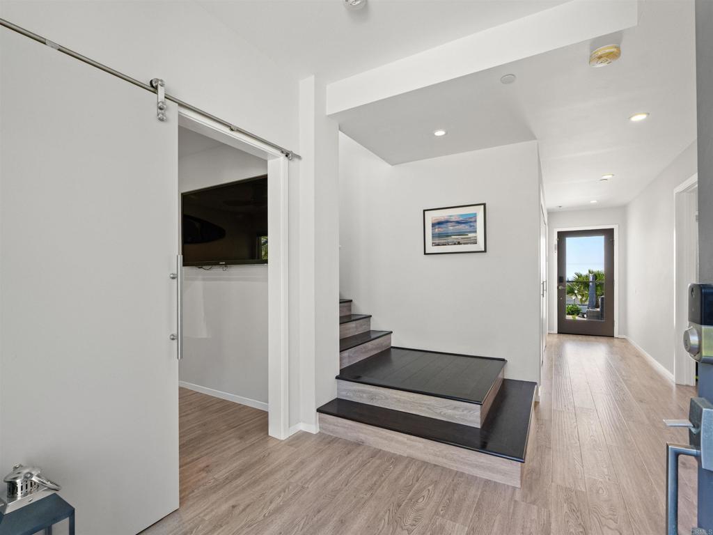 1044 Arcadia Road Encinitas, CA 92024 - Photo 11 of 54