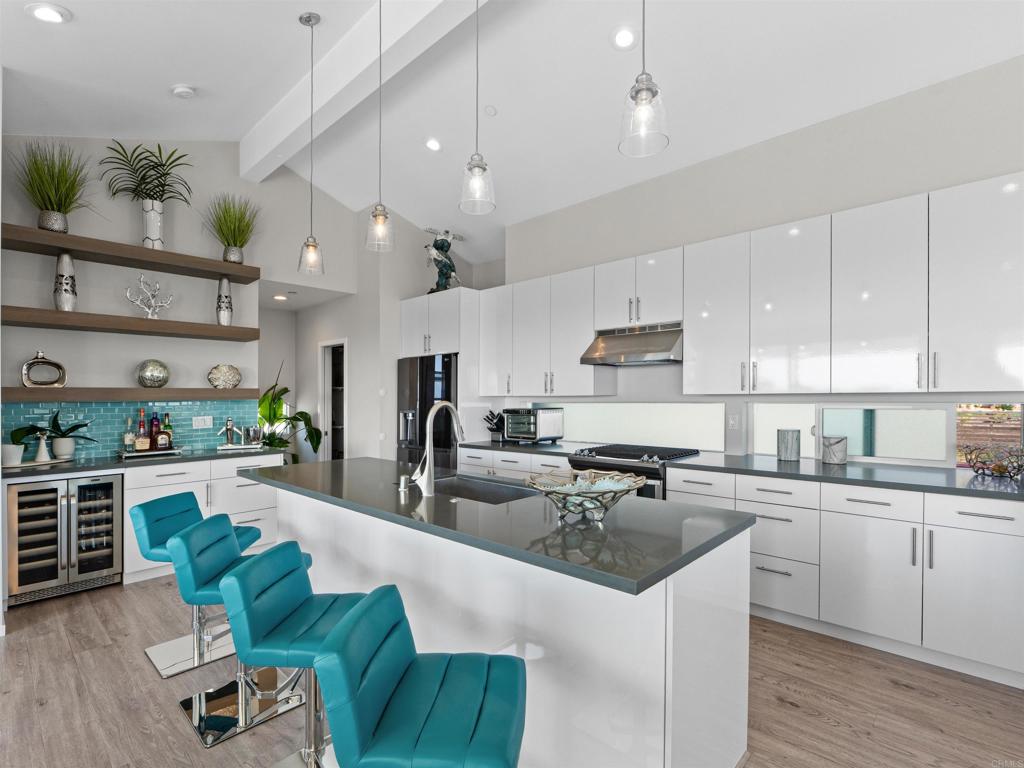 1044 Arcadia Road Encinitas, CA 92024 - Photo 15 of 54