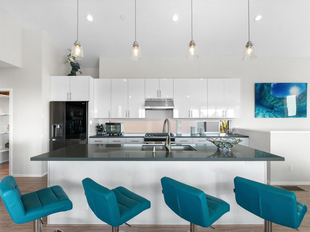 1044 Arcadia Road Encinitas, CA 92024 - Photo 19 of 54