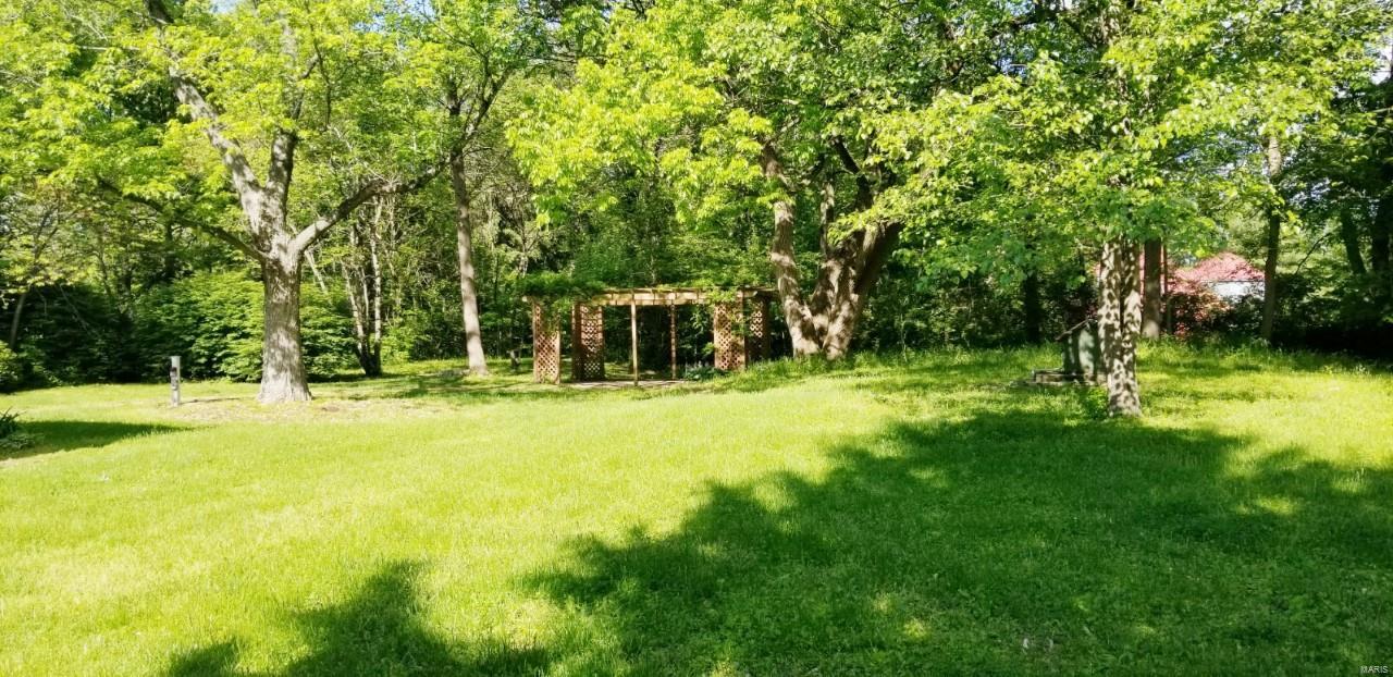 4274 Bohm School Road Edwardsville, IL 62025 - Photo 8 of 28