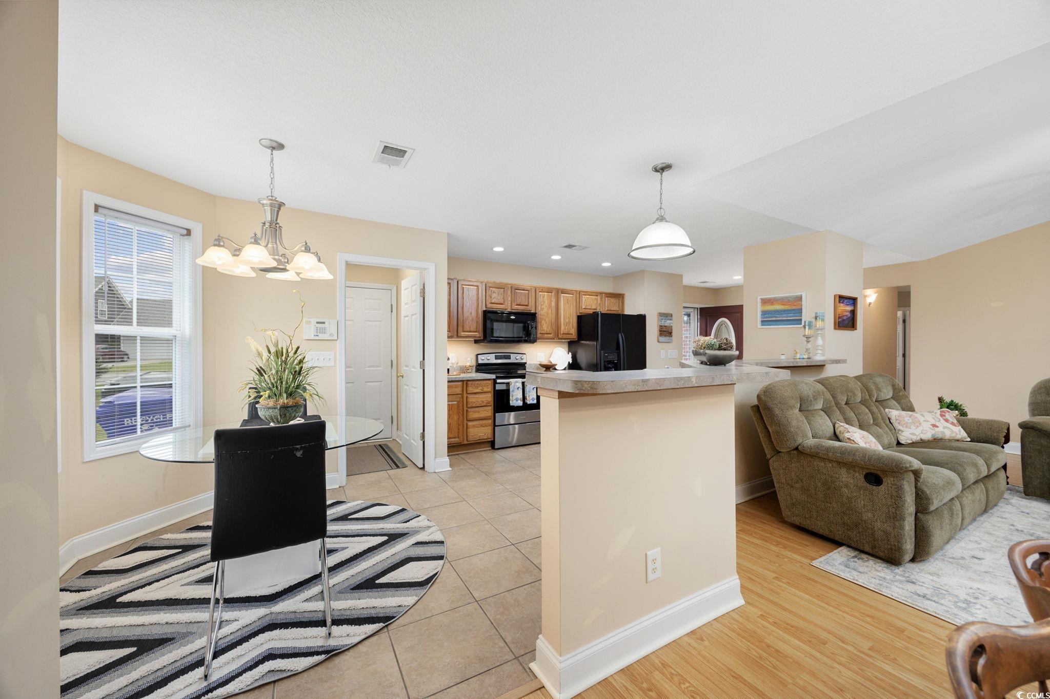 208 Hamilton Way Conway, SC 29526 - Photo 4 of 35 Gallery Image 4