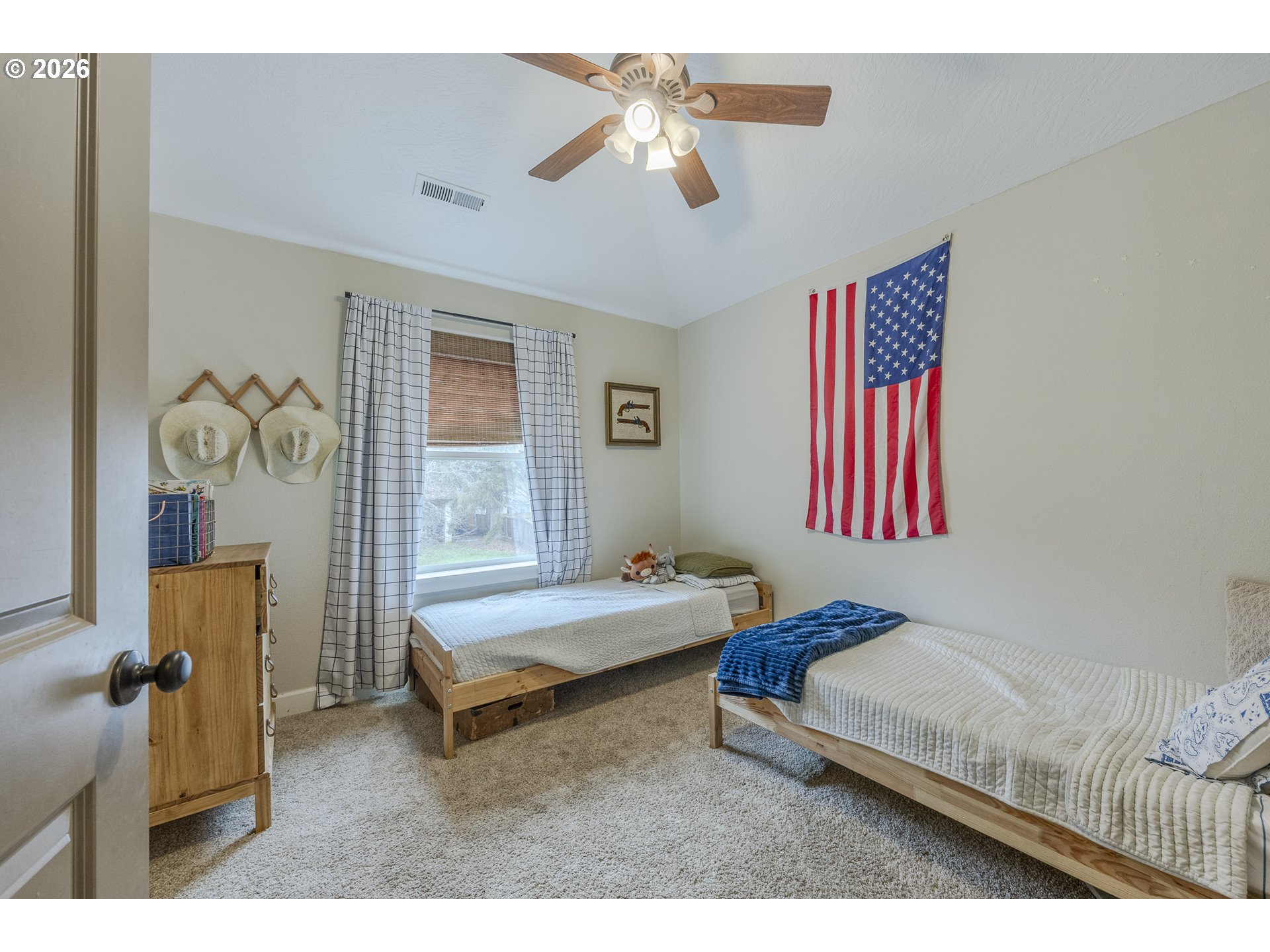 6885 Simeon Drive Springfield, OR 97478 - Photo 37 of 47