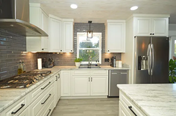 $825,000 | 3430 Connell Drive, Pensacola, FL 32503