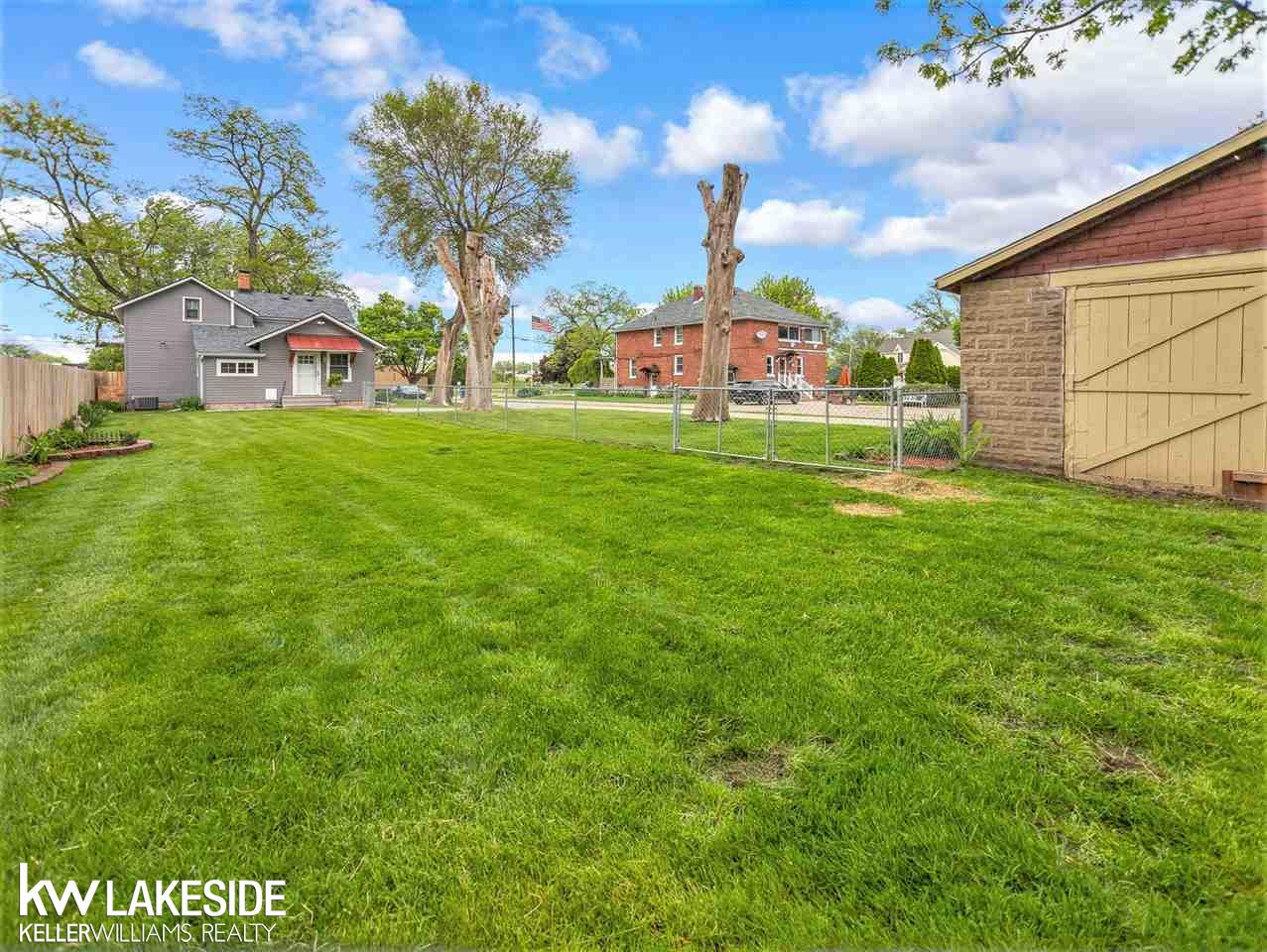 5030 Chicago Road Warren, MI 48092 - Photo 3 of 22