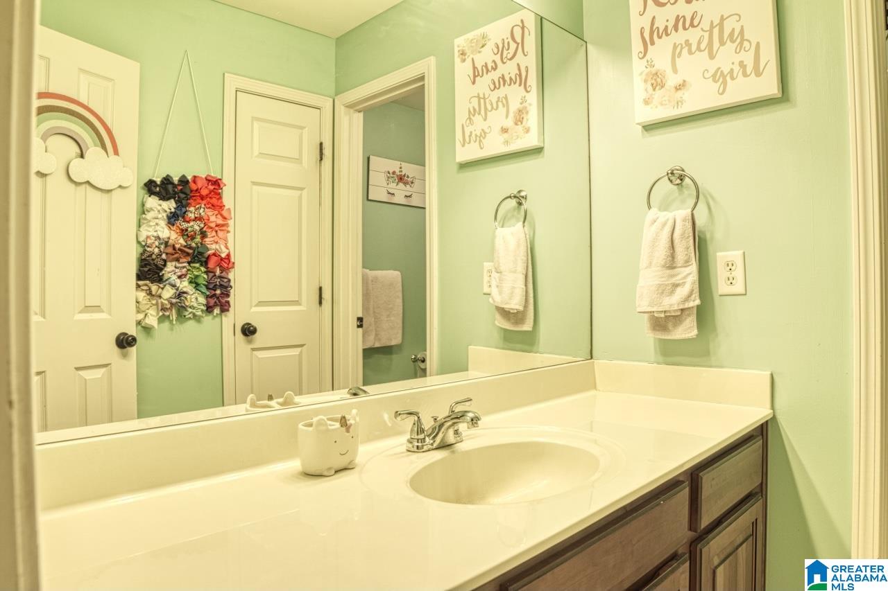 302 Nottingham Drive Calera, AL 35040 - Photo 20 of 29