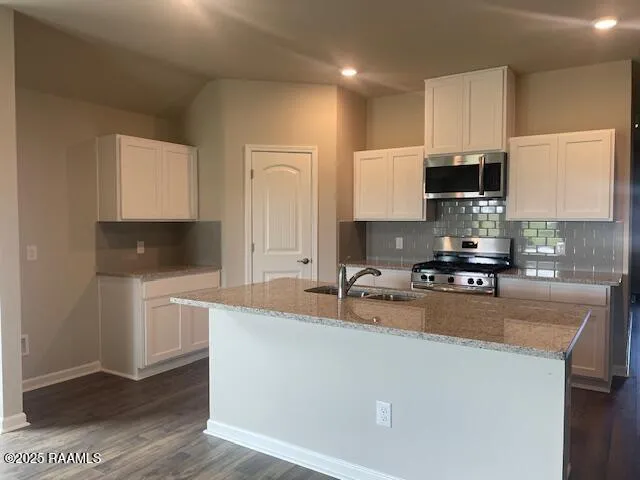 $267,500 | 1507 Highland Drive, New Iberia, LA 70560