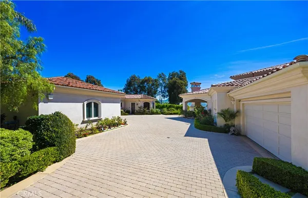 $17,988,000 | 12 Morning Dove, Laguna Niguel, CA 92677