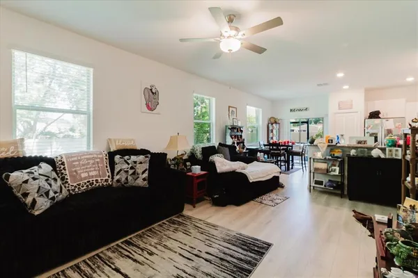 $269,995 | 5226 Forum Boulevard, Holiday, FL 34690