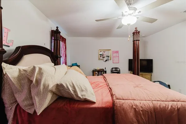 $269,995 | 5226 Forum Boulevard, Holiday, FL 34690