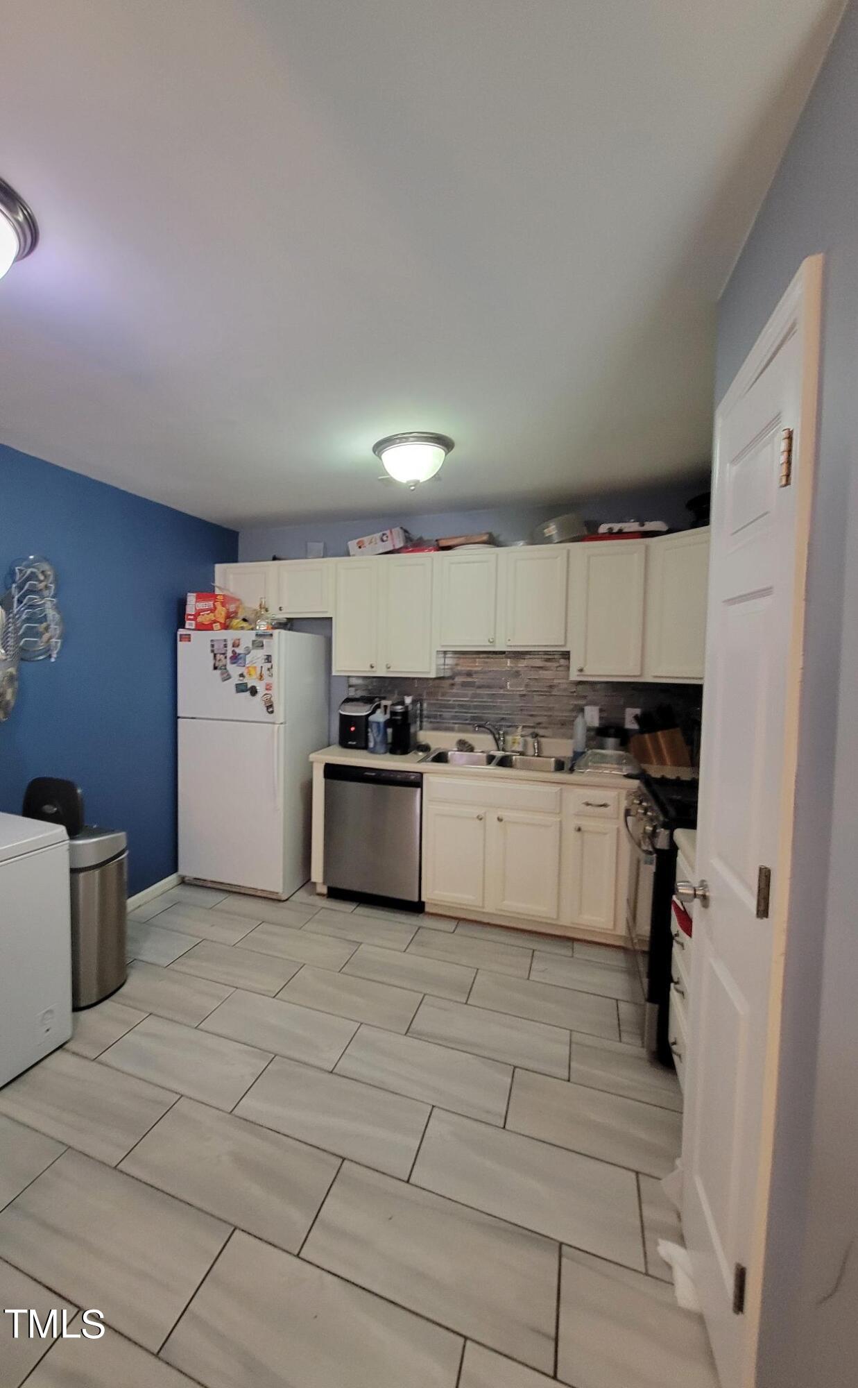 8610 Neuse Landing Lane, Unit 110 Raleigh, NC 27616 - Photo 5 of 13 20240815_165316~2