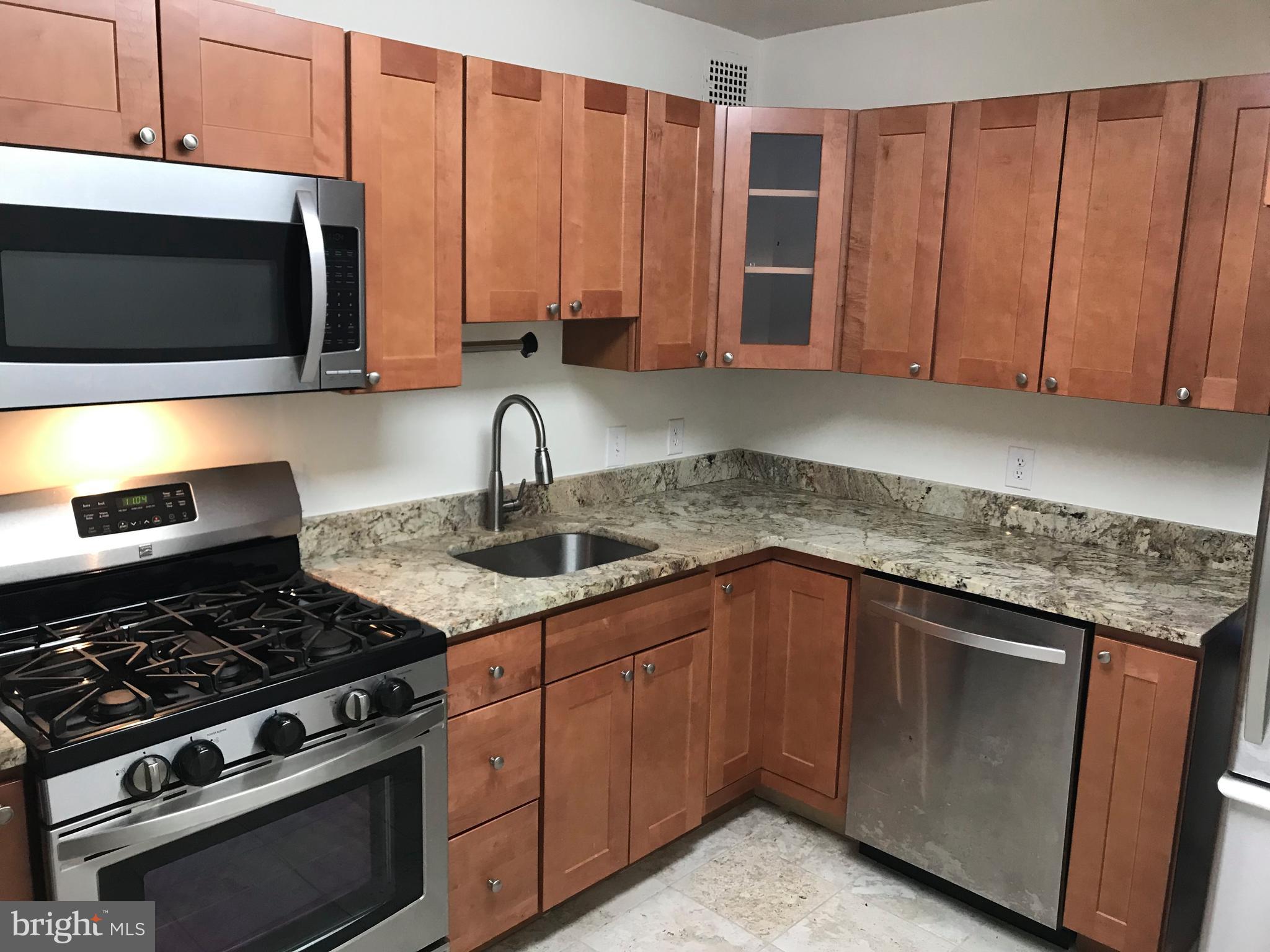 5101 River Road, Unit 904 Bethesda, MD 20816 - Photo 12 of 27 Kitchen