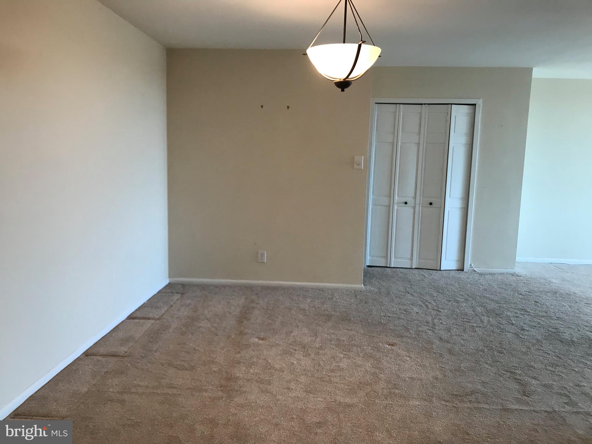 5101 River Road, Unit 904 Bethesda, MD 20816 - Photo 6 of 27 Dining room