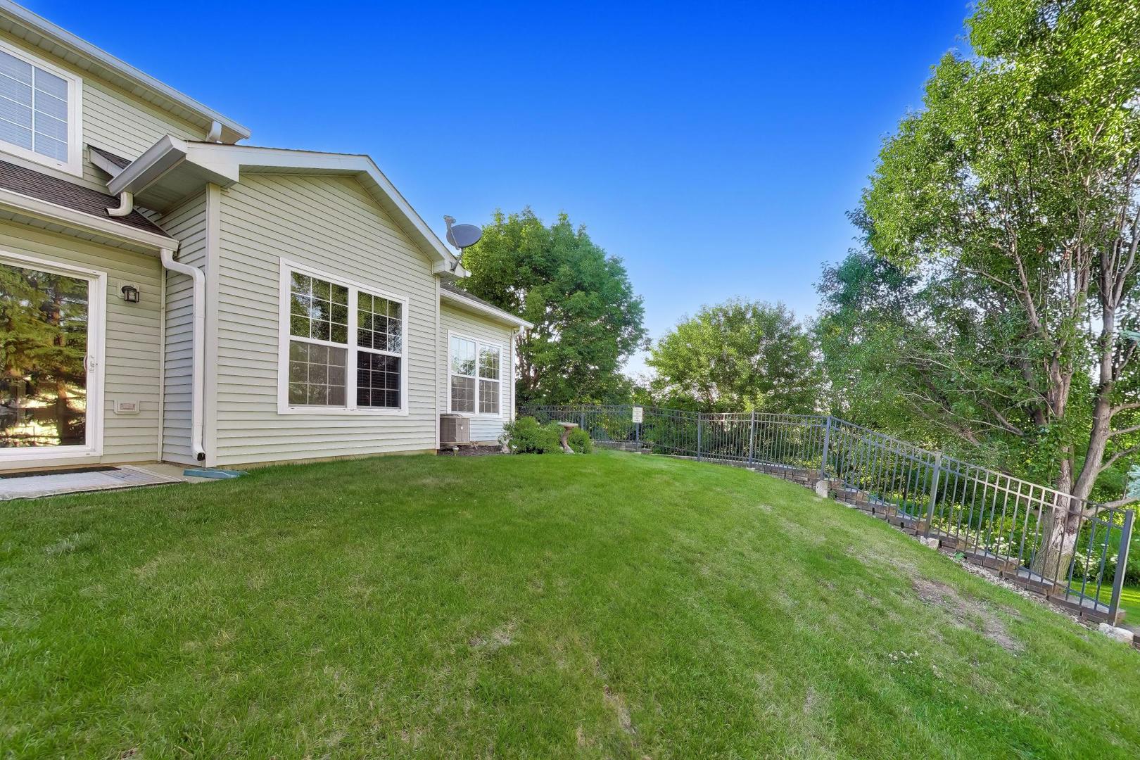58 Rolling Oaks Road, Unit D Sugar Grove, IL 60554 - Photo 29 of 32 Gallery Image 29