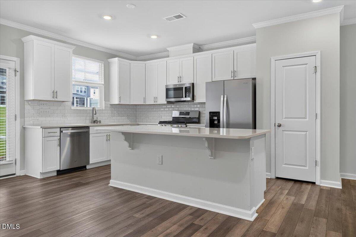 5014 Kota Street Raleigh, NC 27610 - Photo 7 of 33 24-KotaStreetRaleigh_025
