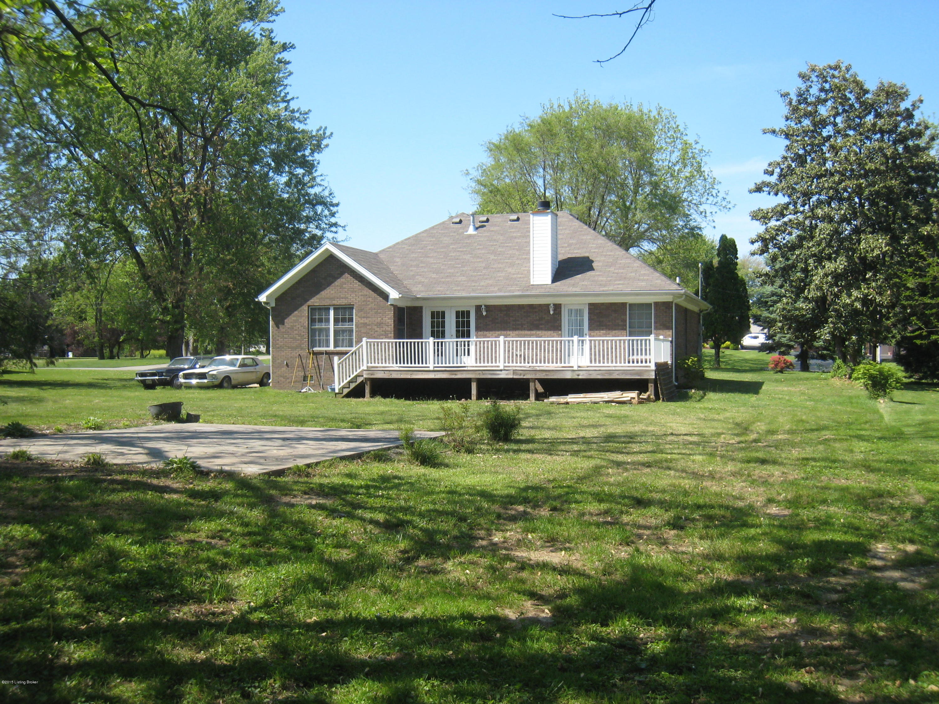 5508 Decker Road Louisville, KY 40258 - Photo 19 of 25 Backyard