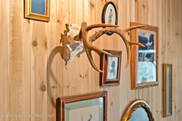 $325,000 | 84 Highlands Lane, Unit B4, Hunter, NY 12442