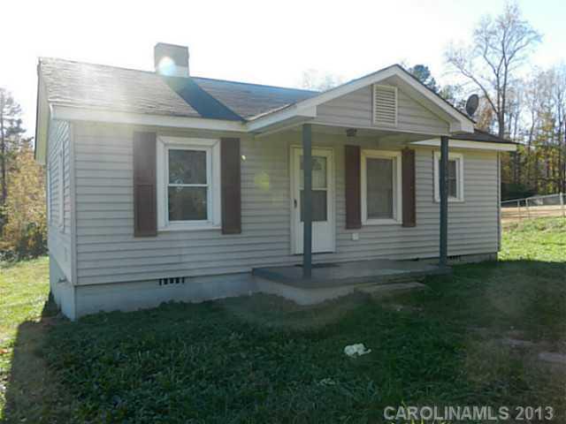 1631 Lane Road Mount Holly, NC 28120 - Photo 1 of 11 Gallery Image 1