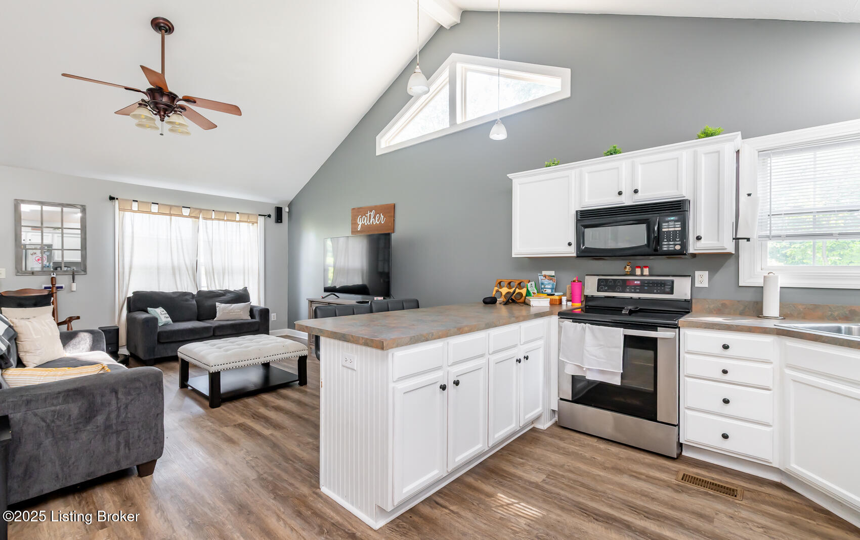 10302 Easum Road Louisville, KY 40299 - Photo 13 of 62 ESR-118