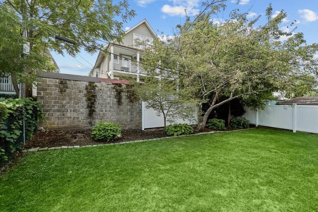 116 Russett Road Boston, MA 02132 - Photo 17 of 17 Gallery Image 17