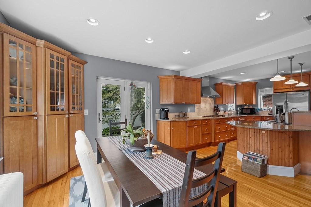 116 Russett Road Boston, MA 02132 - Photo 6 of 17 Gallery Image 6
