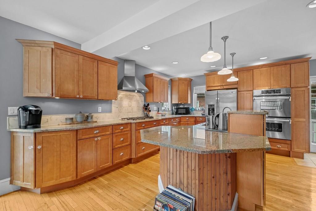 116 Russett Road Boston, MA 02132 - Photo 7 of 17 Gallery Image 7