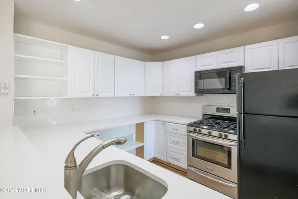 $3,500 | 222 Waters Edge Drive, Toms River, NJ 08753