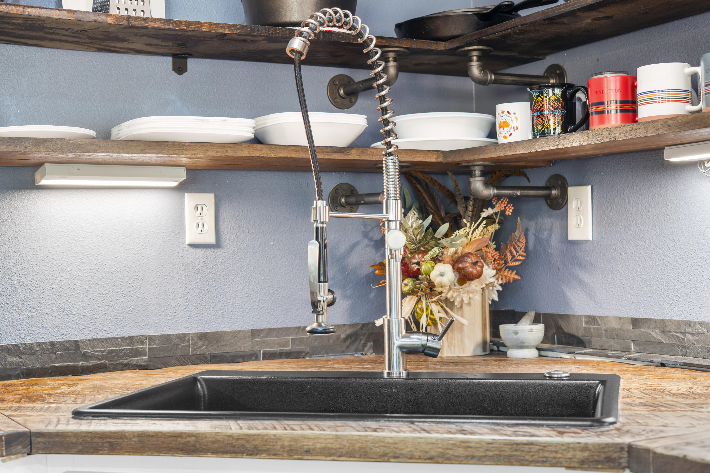 17062 Milky Way Bend, OR 97707 - Photo 14 of 39 A true cook's kitchen sink