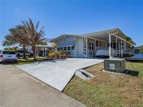 $190,000 | 7566 Montauk Avenue, Micco, FL 32976