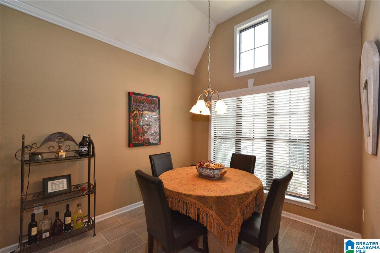 4308 Ridgemont Circle Birmingham, AL 35244 - Photo 10 of 40