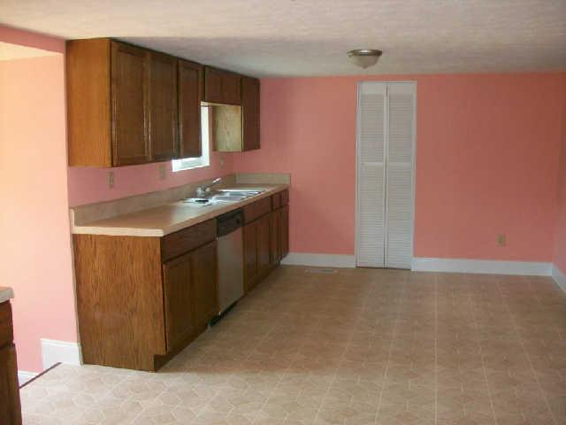 1894 Chestnut Grove Road Morrison, TN 37357 - Photo 8 of 16