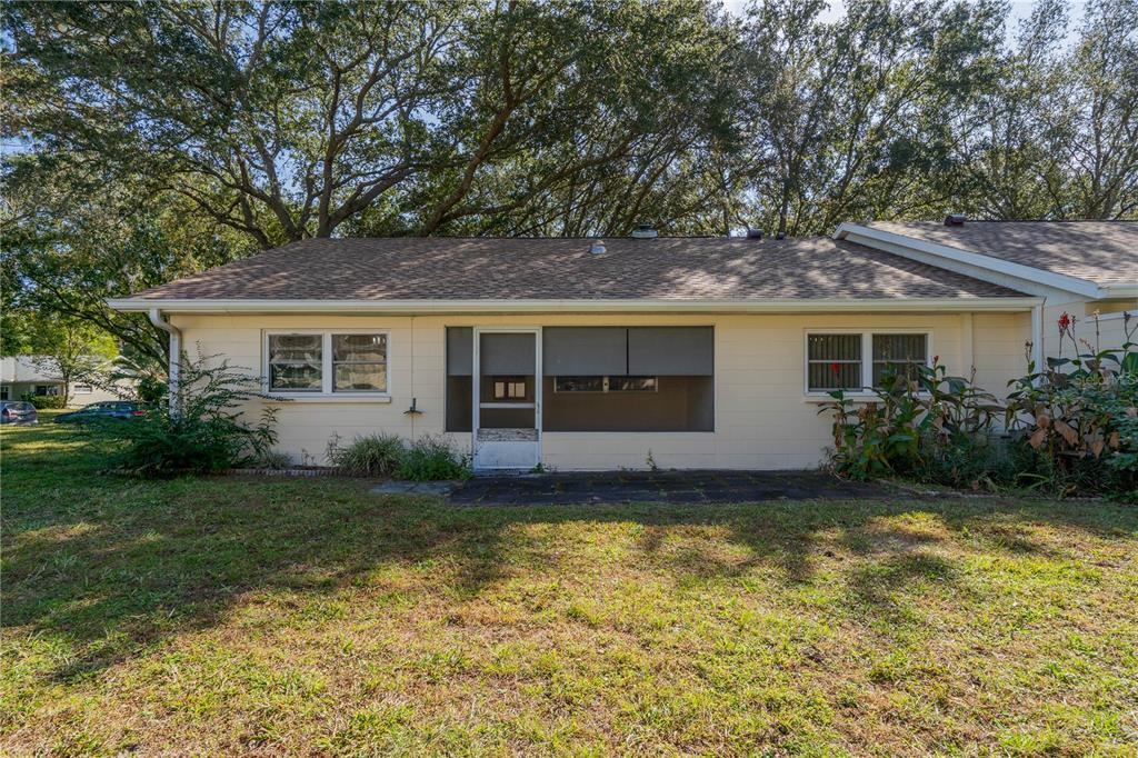 9652 Southwest 84th Terrace, Unit E Ocala, FL 34481 - Photo 26 of 28