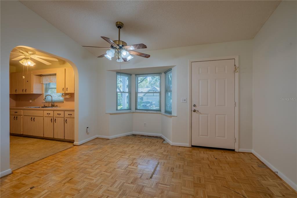 9652 Southwest 84th Terrace, Unit E Ocala, FL 34481 - Photo 6 of 28