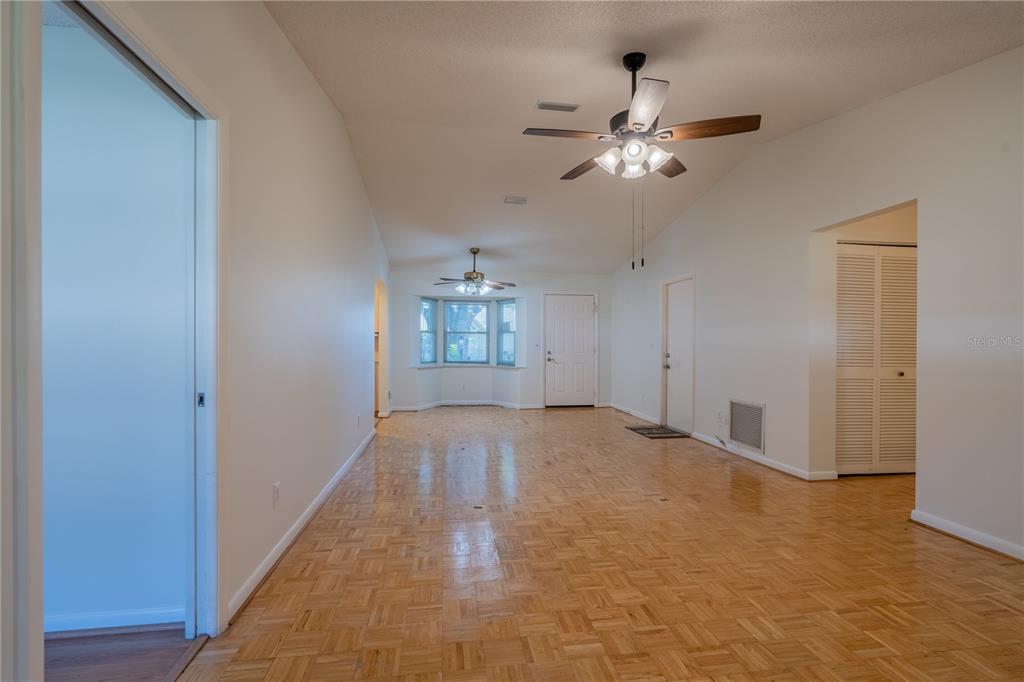 9652 Southwest 84th Terrace, Unit E Ocala, FL 34481 - Photo 9 of 28