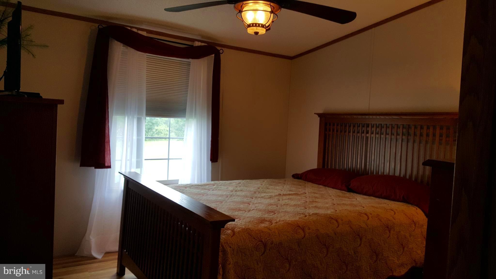 227 Kendrick Ford Road Front Royal, VA 22630 - Photo 20 of 27 Bedroom