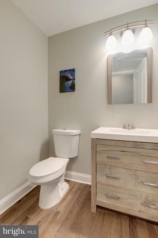 39 Hampton Road Linthicum Heights, MD 21090 - Photo 21 of 43 main level half bath