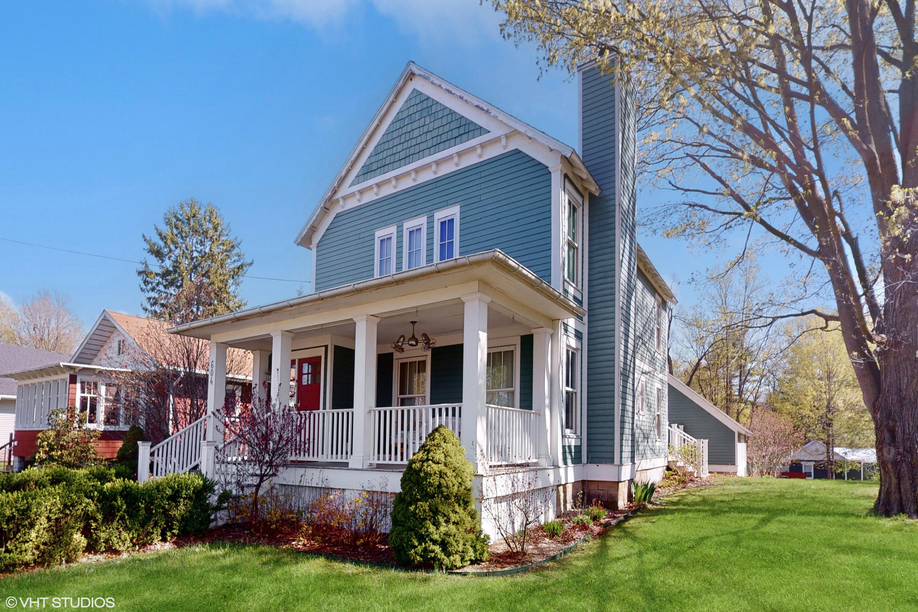 604 North Mechanic Street Berrien Springs, MI 49103 - Photo 2 of 24 Front view