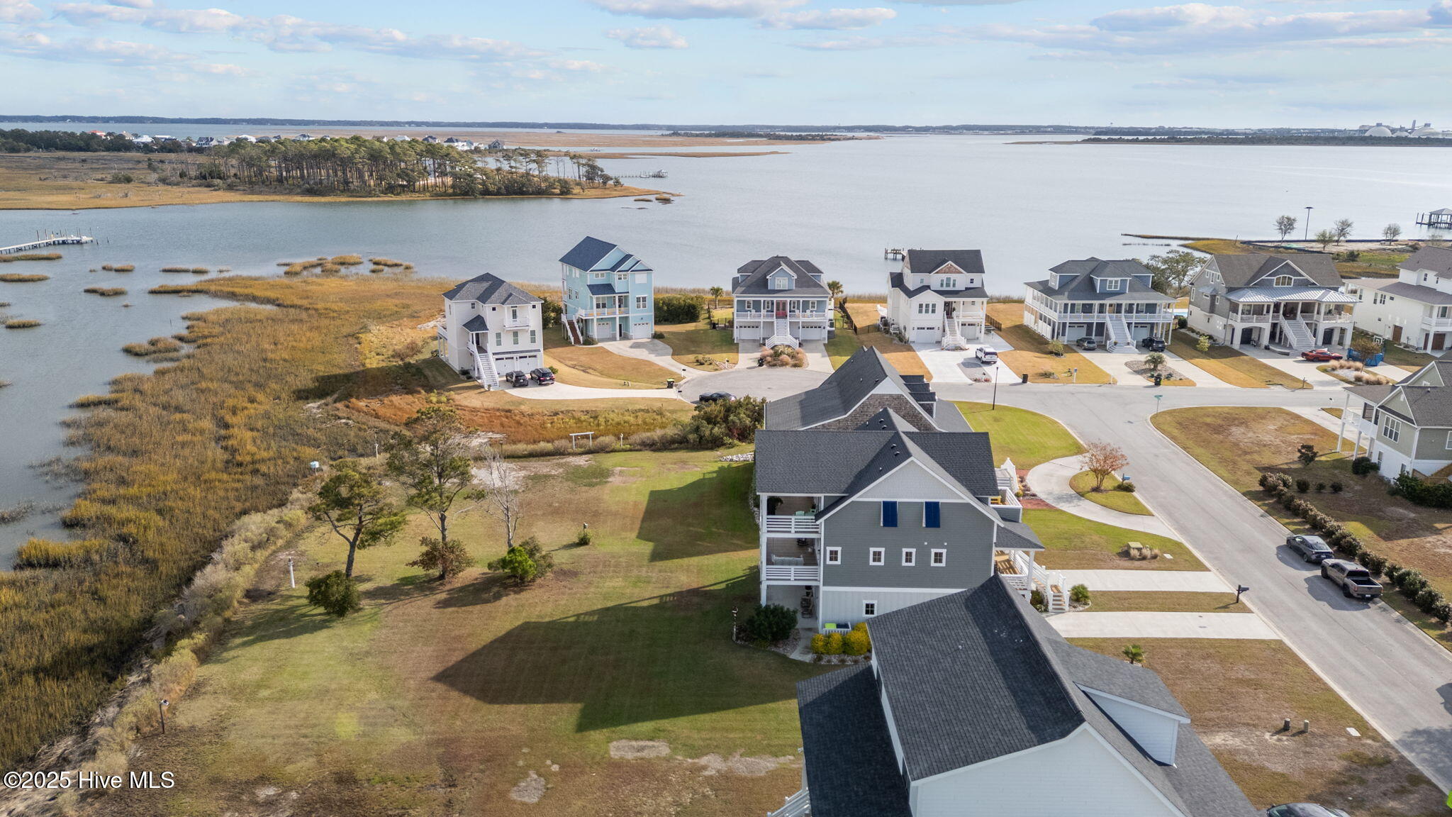 1402 Olde Farm Road Morehead City, NC 28557 - Photo 56 of 78 55-web-or-mls-DJI_20251119100838_0284_D