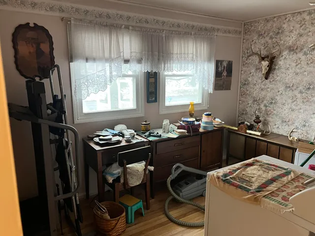 $275,000 | 2775 East Y Avenue, Vicksburg, MI 49097