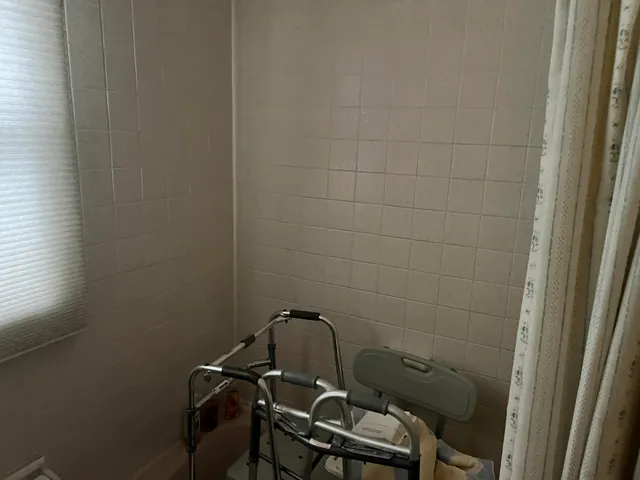 $275,000 | 2775 East Y Avenue, Vicksburg, MI 49097