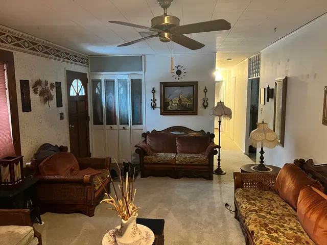 $275,000 | 2775 East Y Avenue, Vicksburg, MI 49097