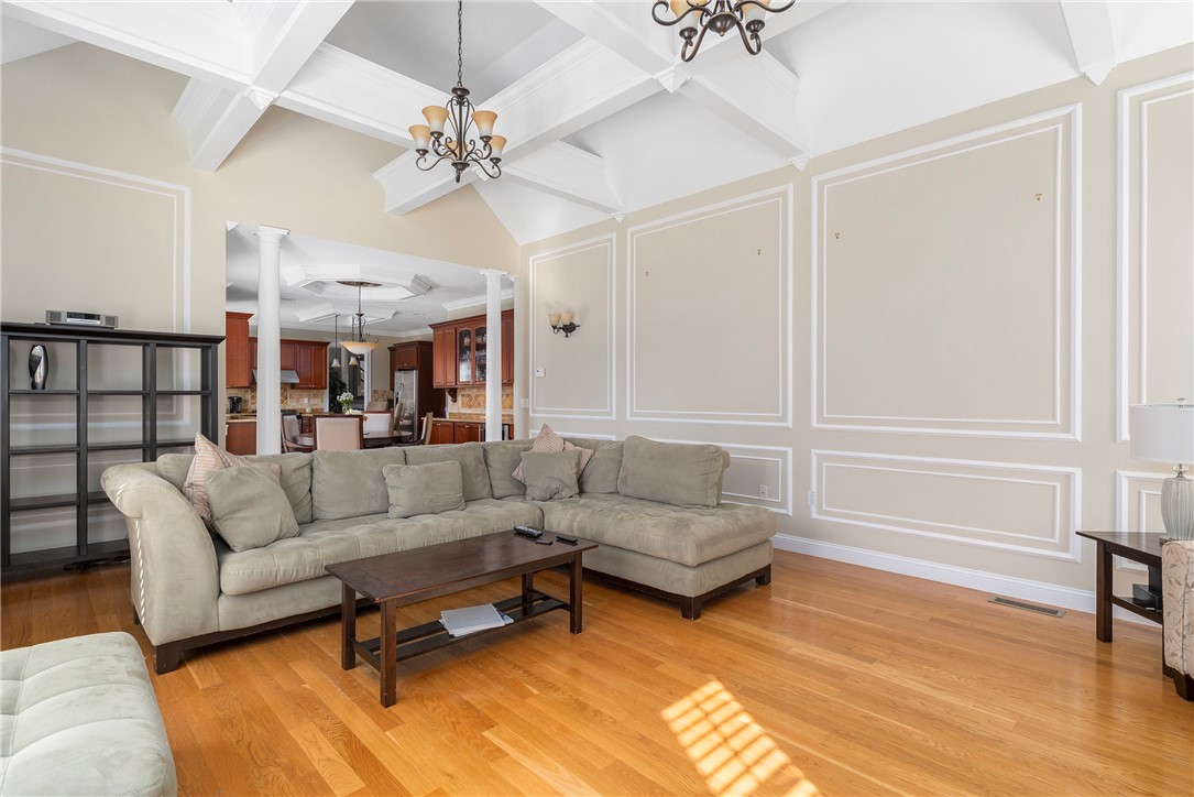 173 Angell Road Lincoln, RI 02865 - Photo 11 of 40