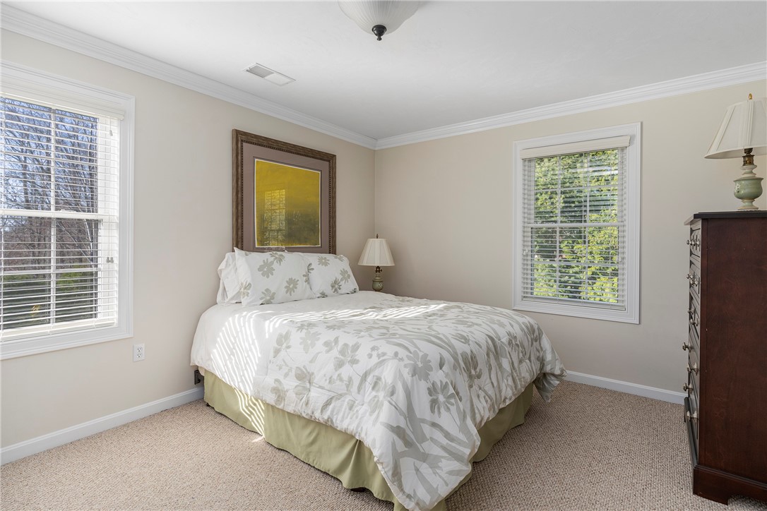 173 Angell Road Lincoln, RI 02865 - Photo 21 of 40